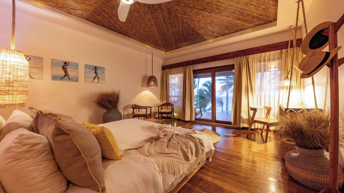 Little Corn Island Hotel | Island Hideaway Perfect for Nature-Loving Travelers, Onsite pool, Beach Access