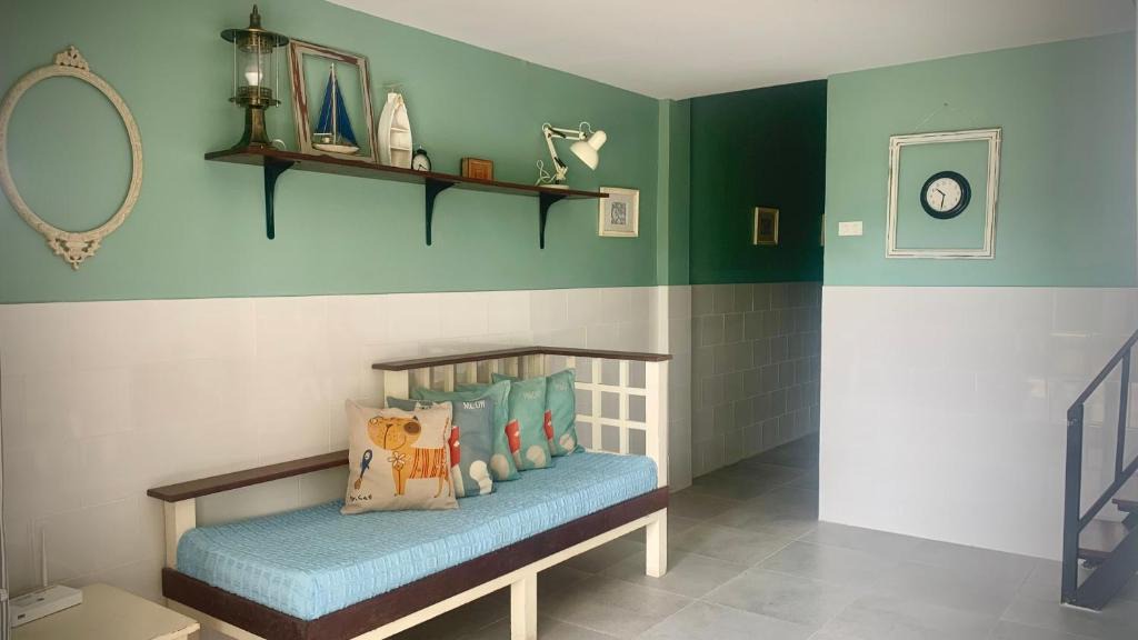 Rayong House | Island House Rentals 40
