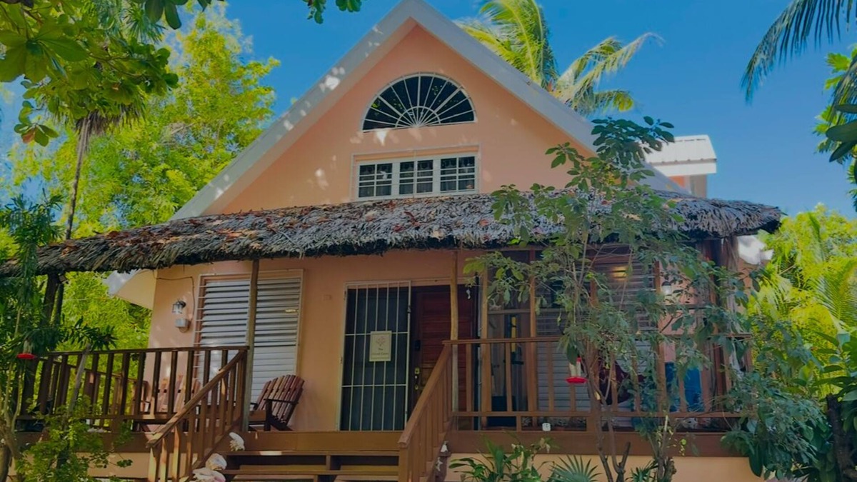 Caye Caulker House | Island Living At Its Finest