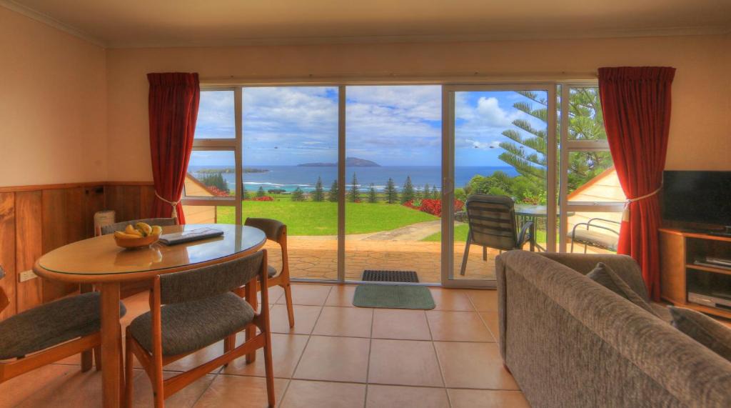 Norfolk Island Apartment | Islander Lodge Apartments