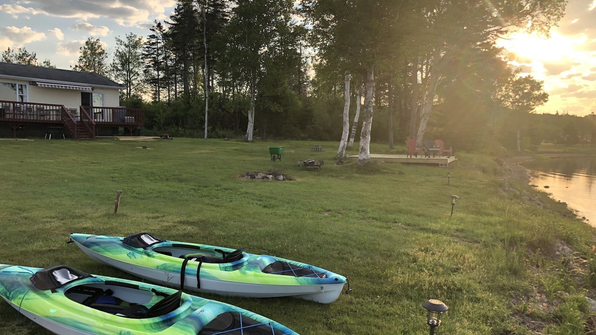 Islandview Cottage | Islandview Cottage - a great escape and 25 minutes to downtown Sydney, NS.