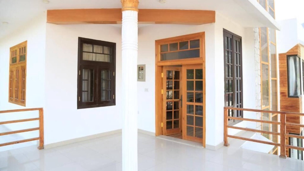 Gilgit House | Isle Of Highland Tours Guest House