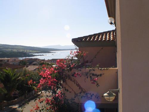 Trinita d'Agultu e Vignola Apartment | Isola Rossa Appartamenti Superior