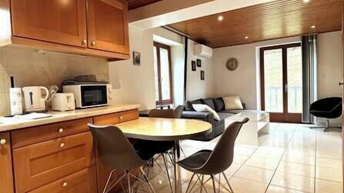 Saint-Martin-d'Uriage Apartment | Ispahan - Grand Duplex Avec 2 Chambres Indépendantes