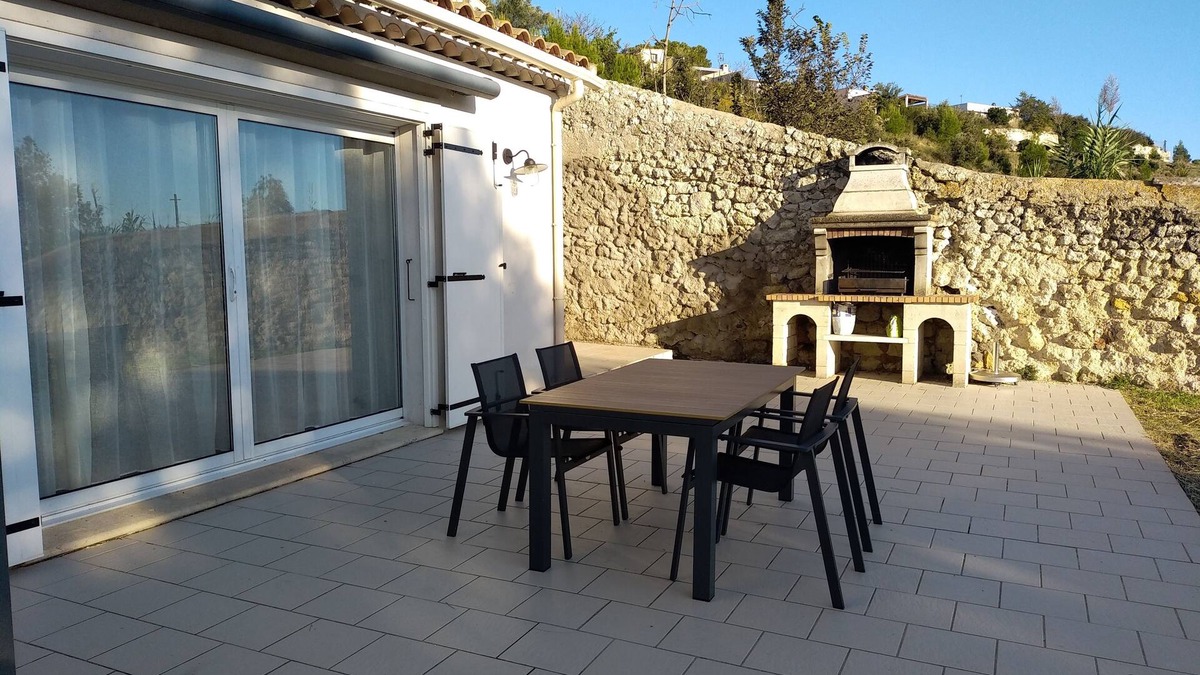 Istres House | Istres: T2 furnished in the heart of Provence
