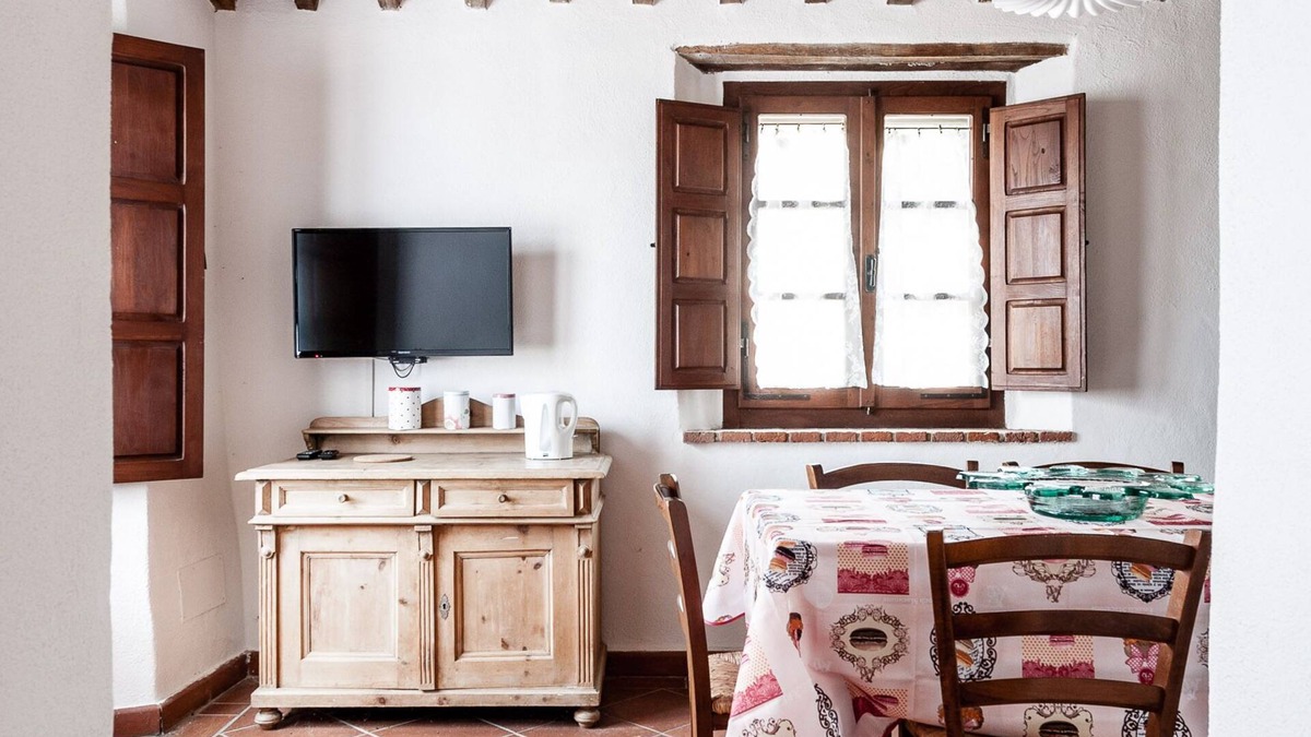 Montecastelli House | Two-Bedroom Apartment