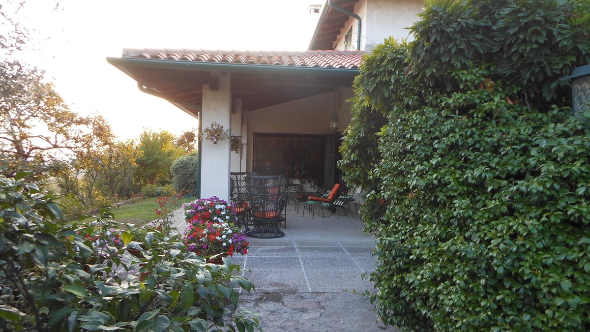 Cinto Euganeo Villa | Delightful Villa in the Hills with Pool and Panoramic Views