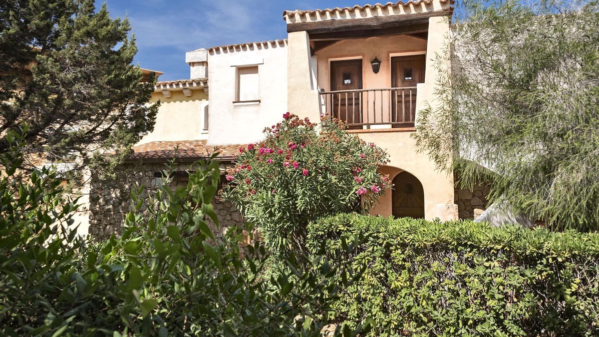 Liscia di Vacca Apartment | Holiday residence Il Giardino degli Oleandri in Porto Cervo