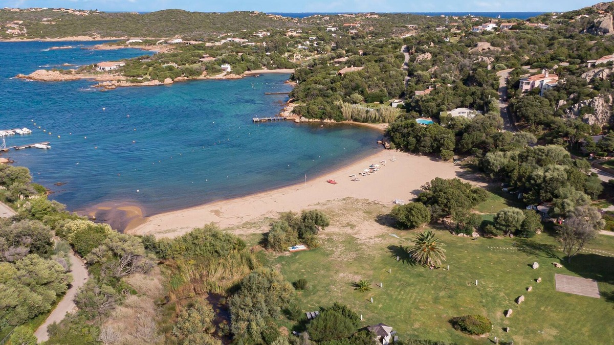 Porto Cervo Apartment | Stay in Porto Cervo with Garden Setting