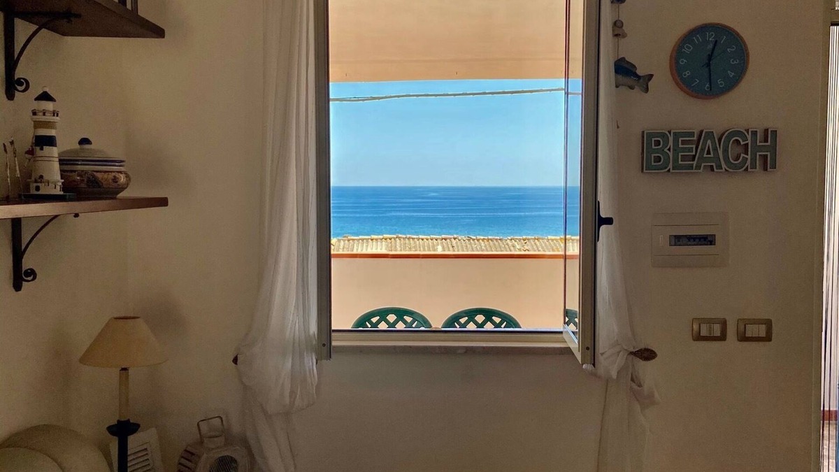 Isola di Capo Rizzuto Apartment | Le Cannella Beach, Capo Rizzuto Island, Sea View
