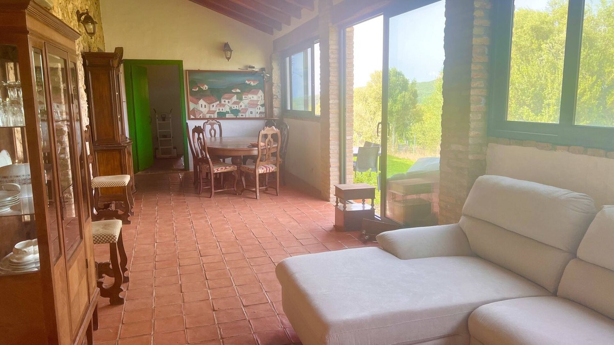 Assemini House | Detached villa sleeps 8/11 person located inside the Monte Arcosu Park.