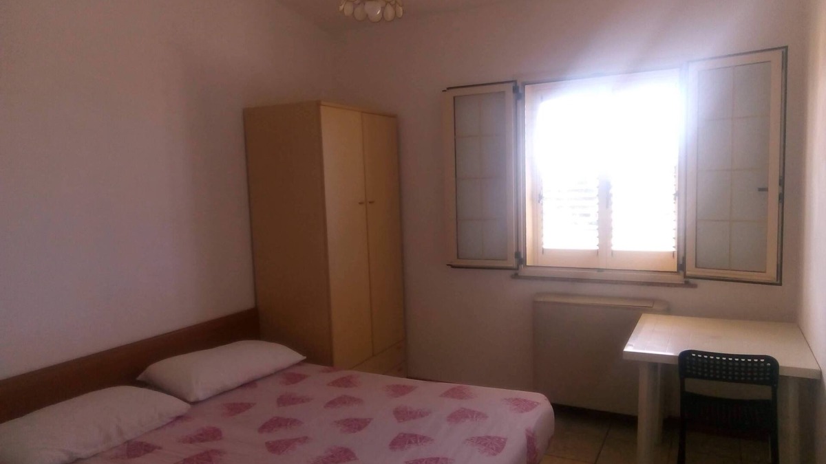 Marina di Montenero House | Triple room for rent with independent bathroom