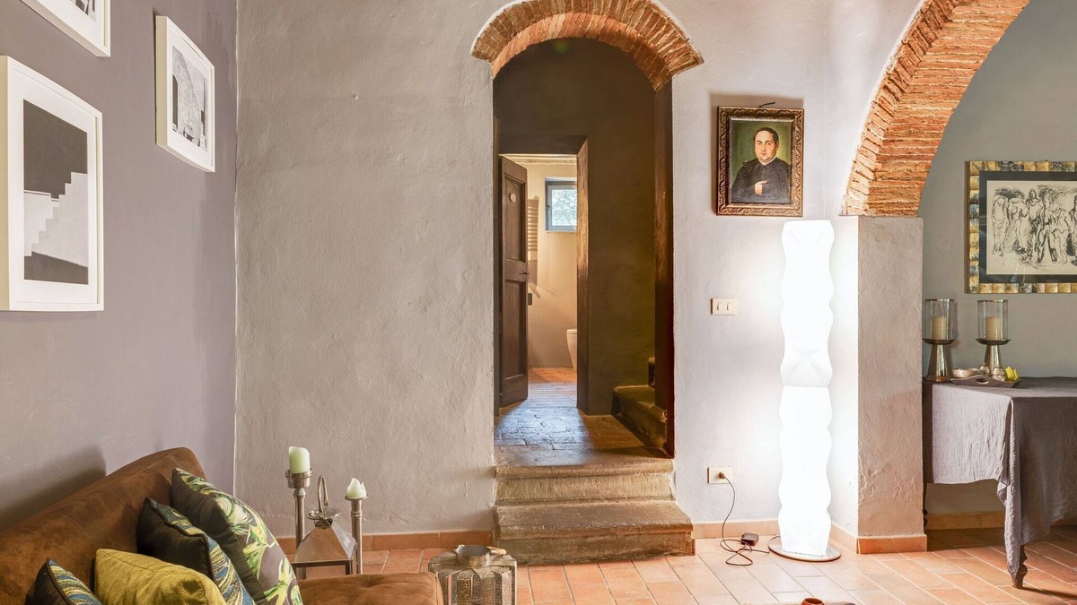 San Giuliano Terme House | Holiday Home in Molina di Quosa near Pisa