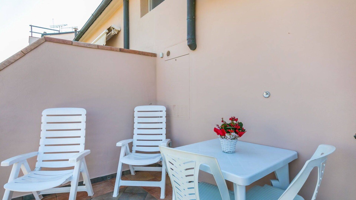 Rosignano Solvay Apartment | Nice apartment for 6 guests with A/C, WIFI, TV, balcony and parking