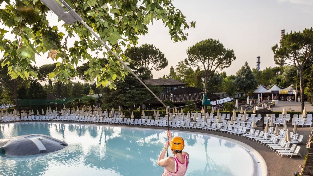 Valeggio sul Mincio House | Holiday park Altomincio - Mobilehome Plus AGHUT (3333)