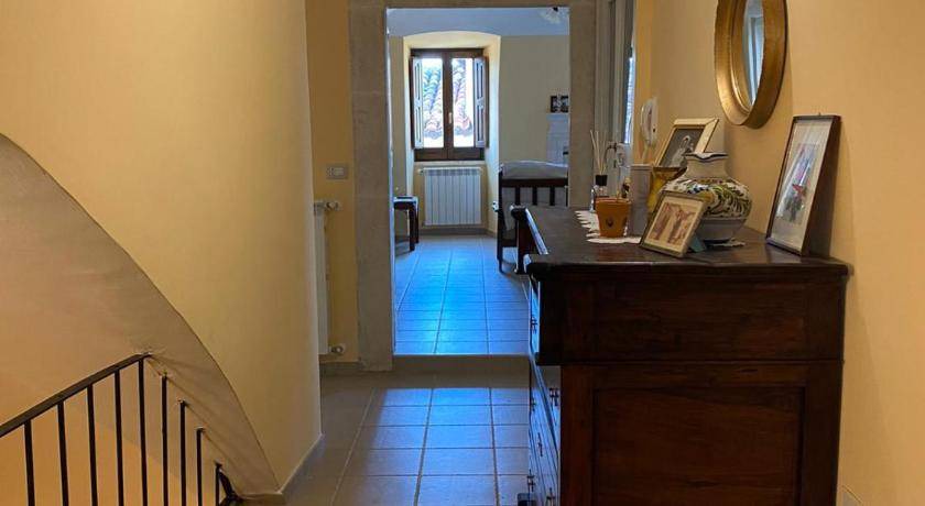 Santo Stefano di Sessanio Apartment | 110 m² Apartment ∙ 3 bedrooms ∙ 6 guests