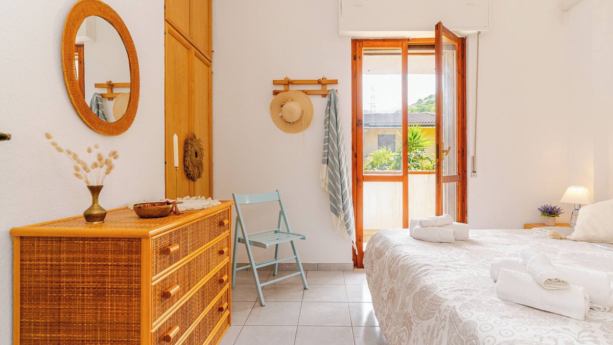 Scaro-Reggio-Scornavacca-Vardano Apartment | Villa see view - 5min walk to the beach