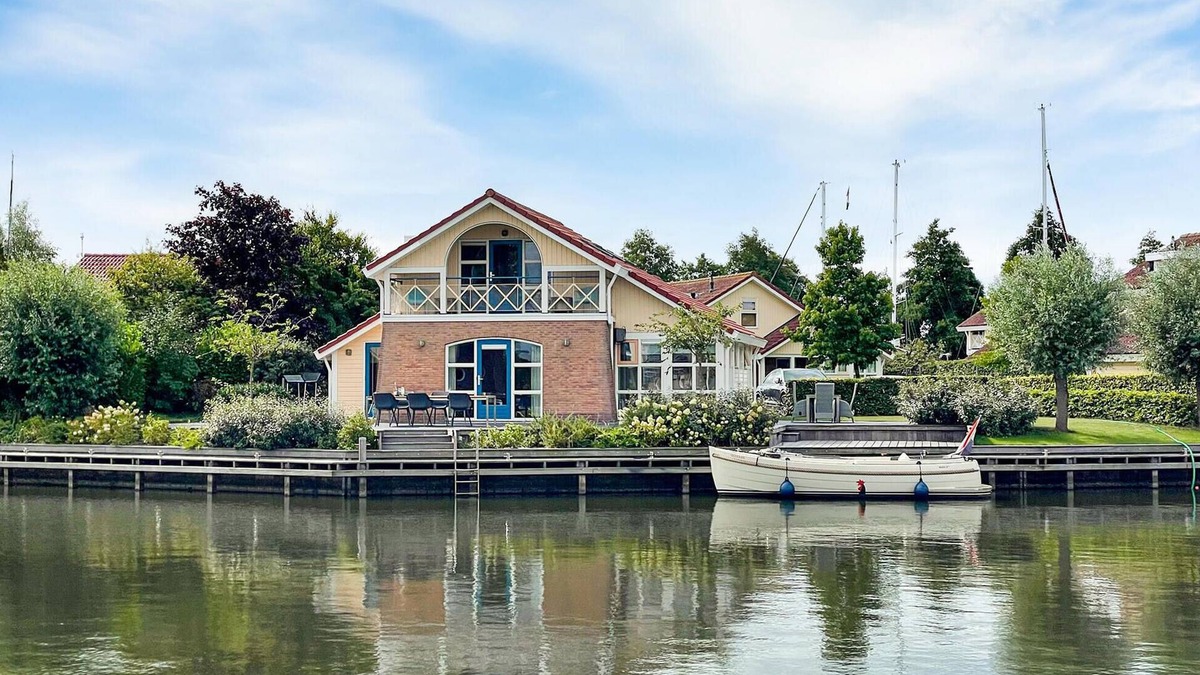 Workum House | It Soal Waterpark-Waterlelie I