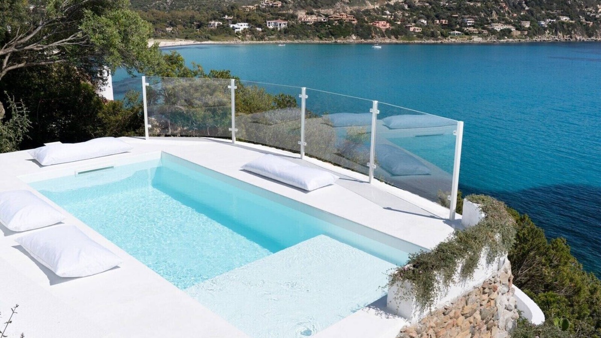 Torre delle Stelle Villa | Luxurious Seafront Villa With Pool and Private Rocky Beach