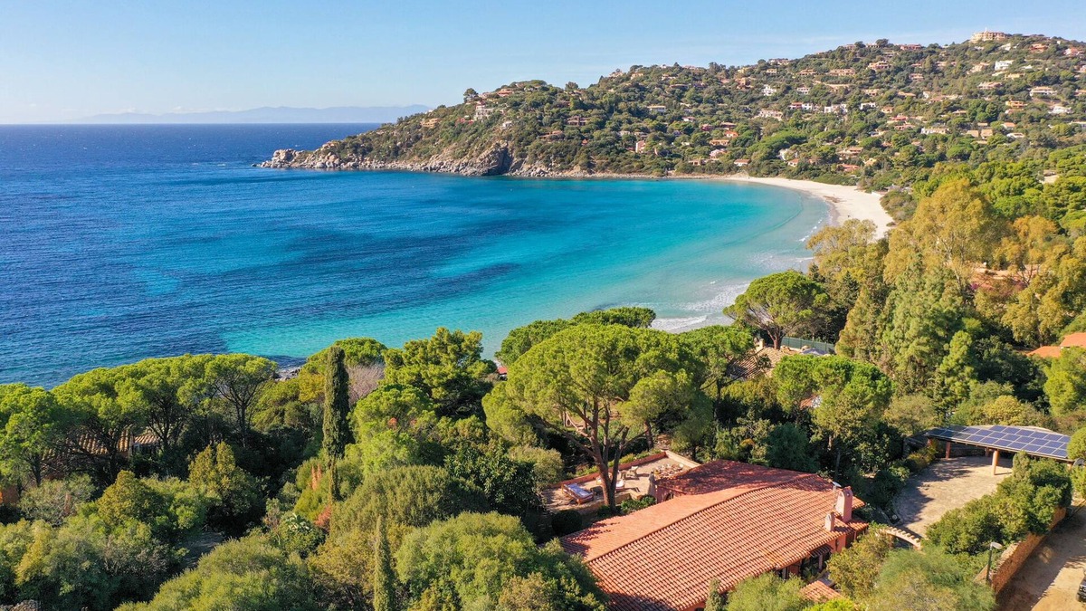 Torre delle Stelle Villa | Beachfront Luxury Sardinia Villa. Stunning location on the beach!