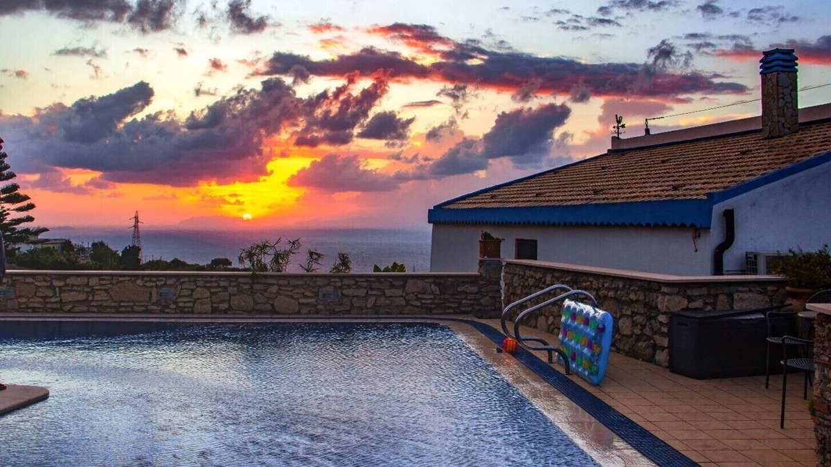 Villafranca Tirrena House | Farmhouse with private pool