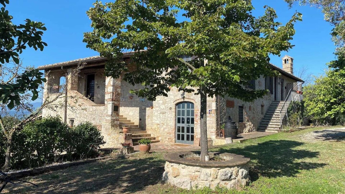 Montecampano Condo | Italian countryside escape close to Rome (1 hr). With pool, gym & calisthenics