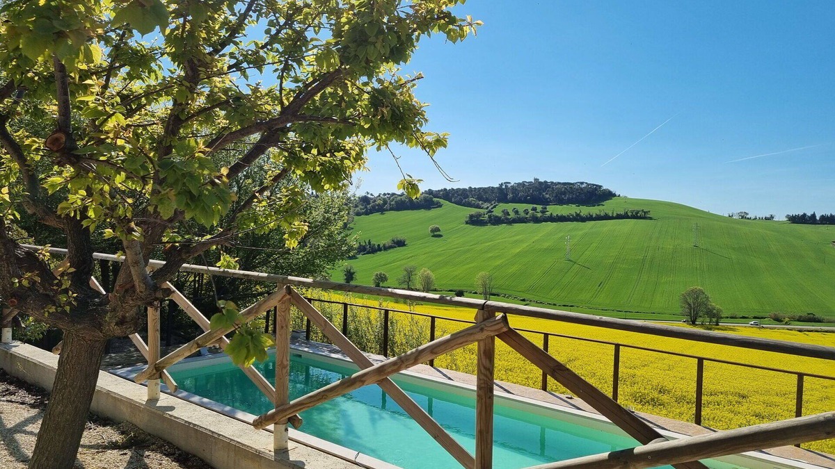 Loreto Villa | Italian Experience- Villa BellaLuce