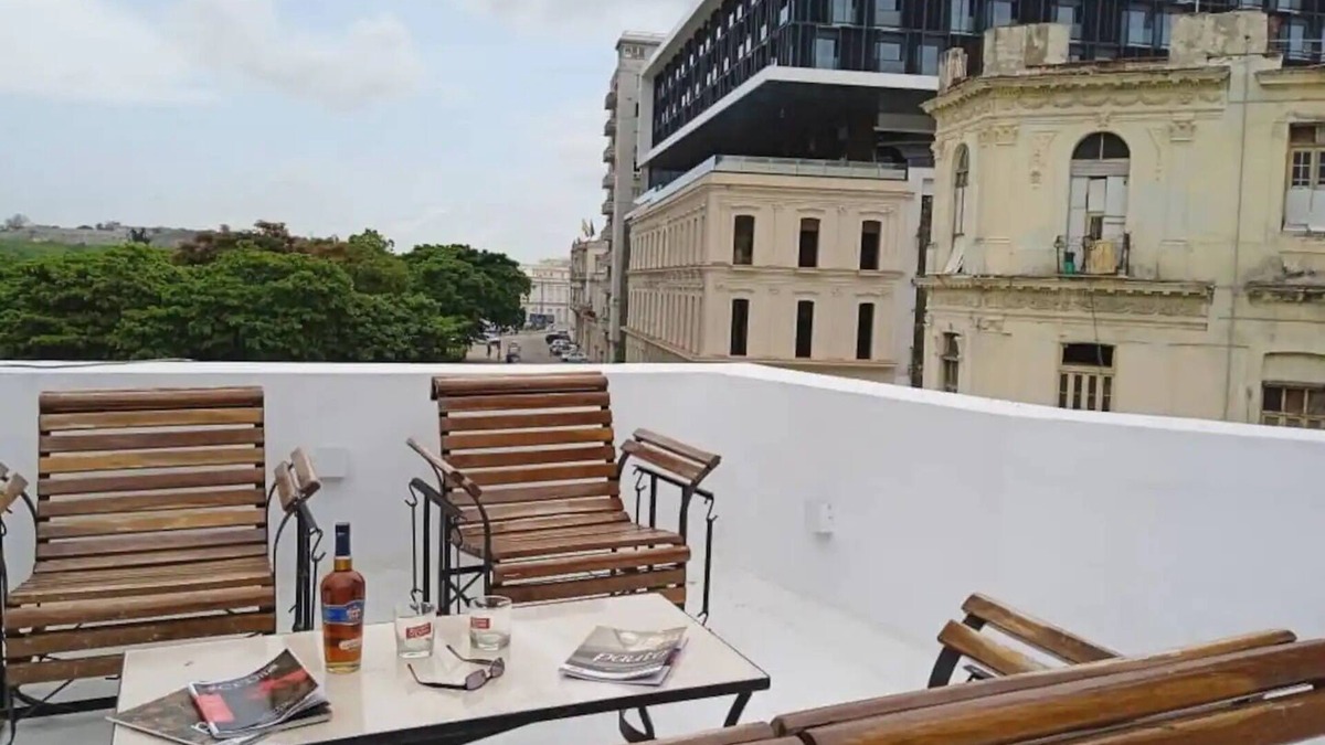 Centro Havana Apartment | Iter Away Central Loft