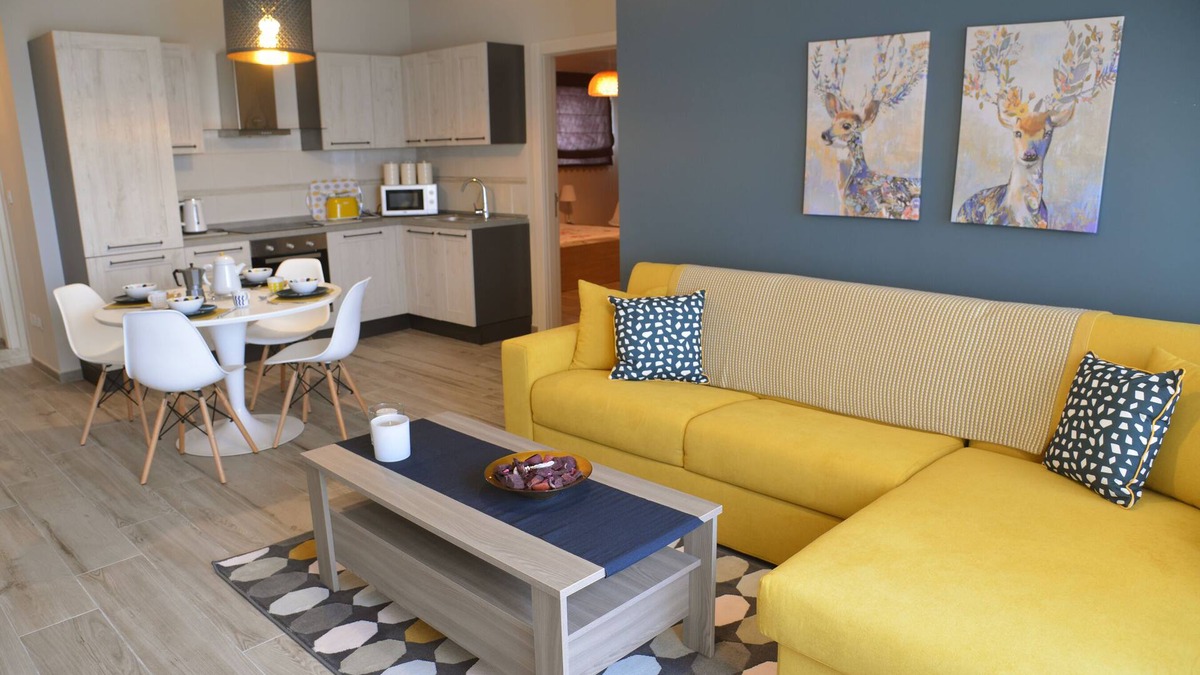 Bugibba Apartment | ITS YOUR VACATION, MAKE IT A MEMORABLE ONE!