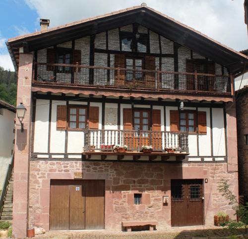 Errazu Apartment | Iturrizar Alojamiento Rural