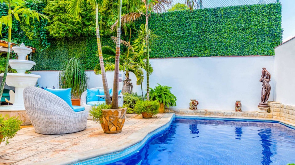 Municipality of Diez de Octubre Bed & Breakfast | Ivan Chef Casa