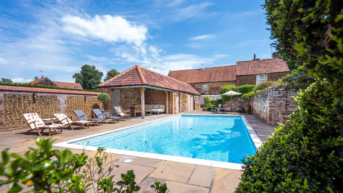 Grimston House | Ivy Farm, Grimston, Norfolk