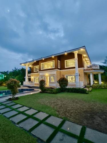 Palghar Villa | Ivy House