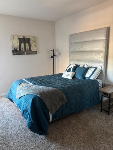 Van Nuys Apartment | Ivy's Place