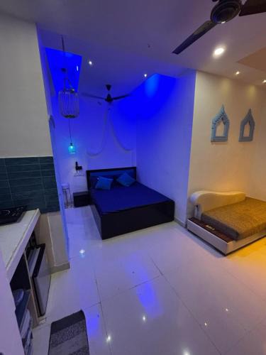 Jogeshwari West Apartment | Ivy Splendour Blu Private Studio, Oshiwara, Mumbai