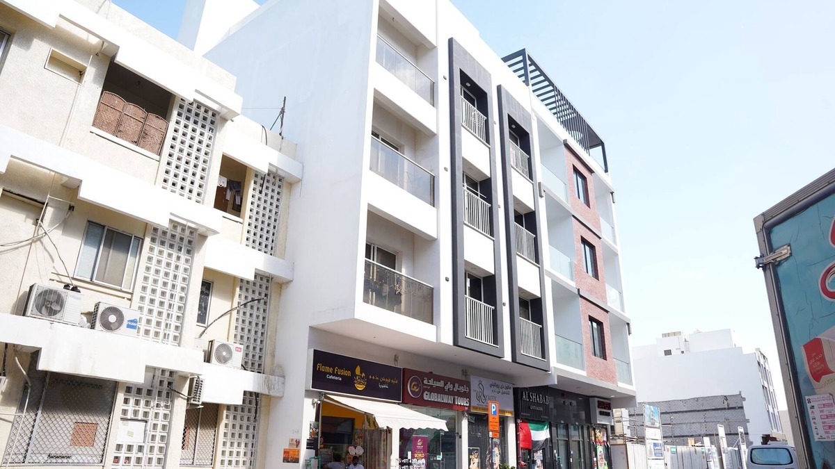 Al Quoz Apartment | IZA 1 Rose 201
