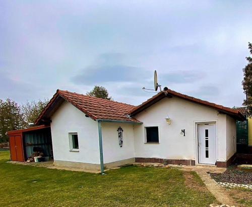 Locs House | Jägerlodge