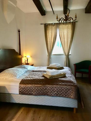 Homokkomarom House | Jókai Vendégház Homokkomárom