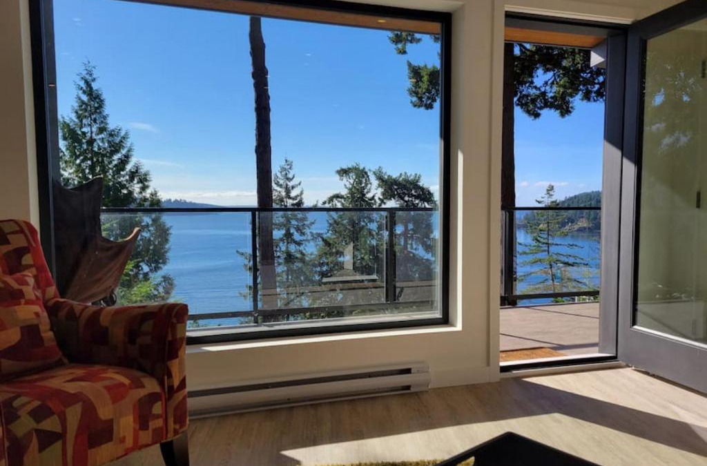 Bowen Island Apartment | J and Js