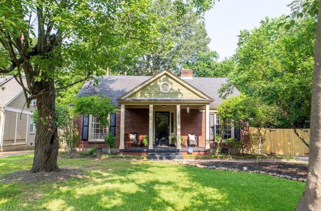 East Memphis House | J Birds' Cottage Midtown Memphis