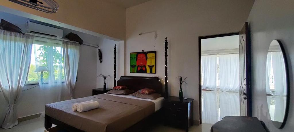 Siolim Apartment | J-House, spacious apartments with balconies, Thalassa 1min away