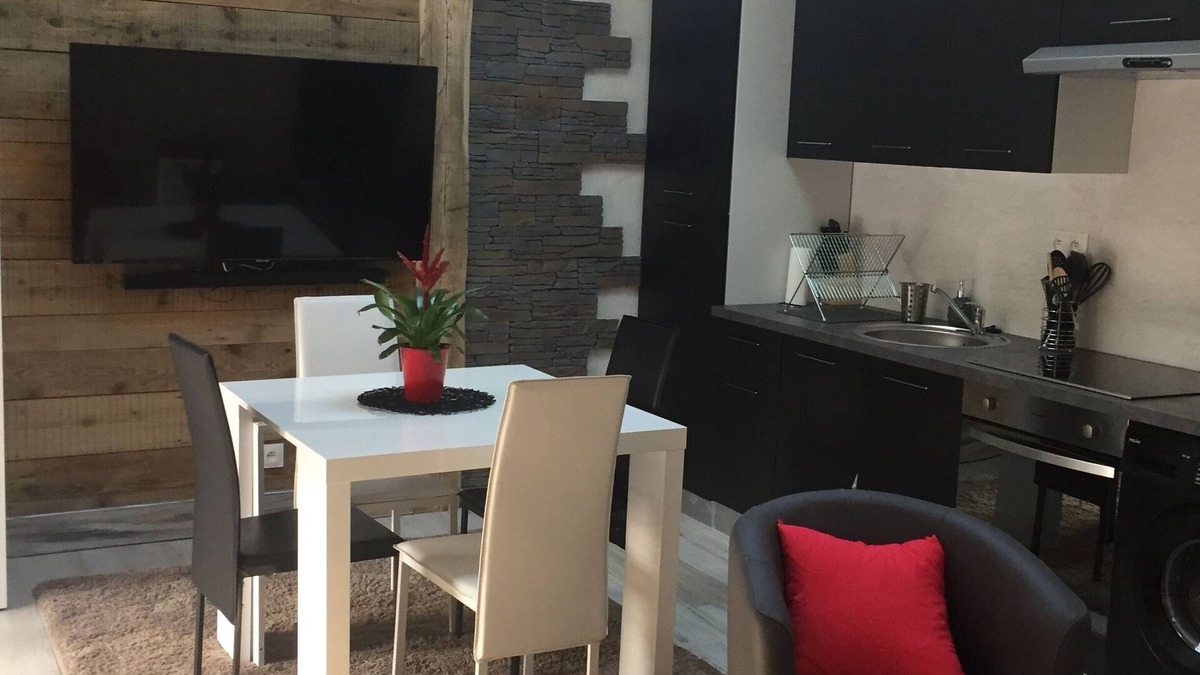 Gerardmer Apartment | J&N studio classified 3 * downtown/motorcycle garage/private park