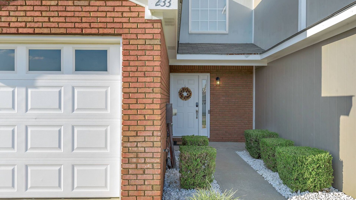 Enterprise House | J&Y Family 3BR/2.5BA/LuxuryTownhouse