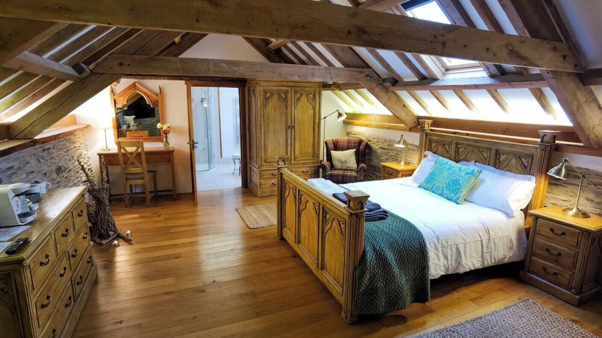 Whitland House | Jabajak Vineyard Restaurant With Rooms
