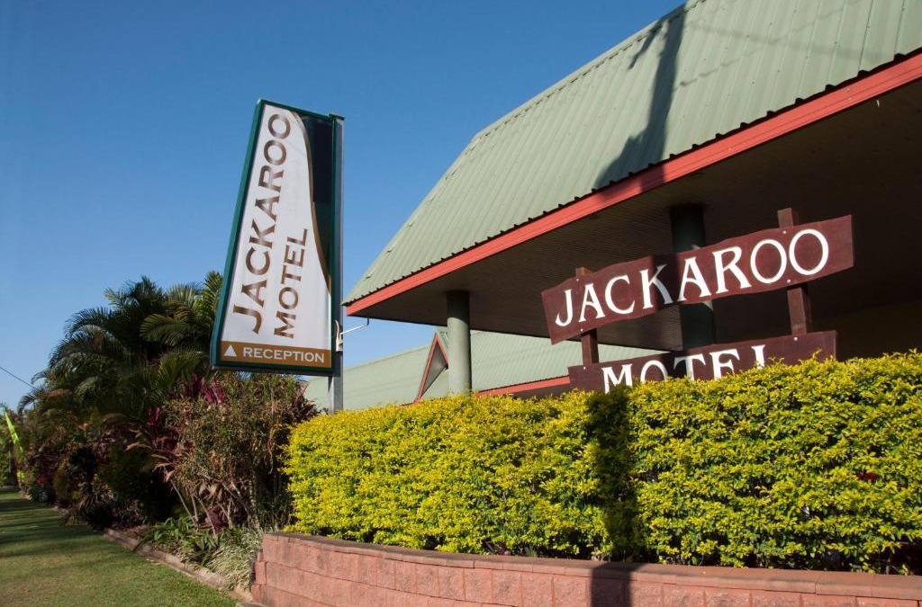 Mareeba Hotel | Jackaroo Motel