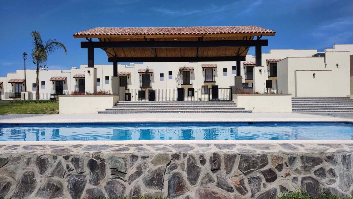 Tlajomulco de Zuniga House | Jackie House in Guadalajara Mexico