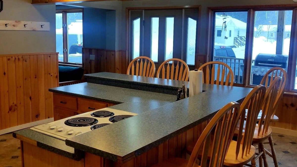 Jackman House | JACKMAN HOUSE , great for Hunting ! The air is changing