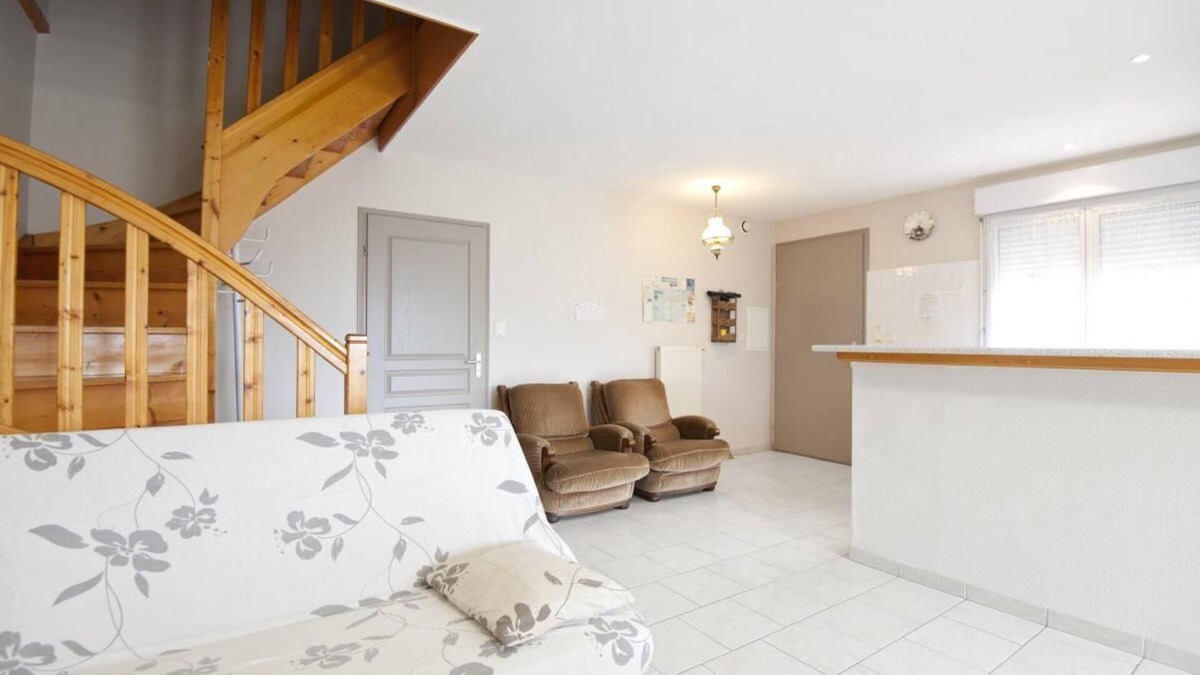 Tramoyes House | Jacqueline - Tramoyes