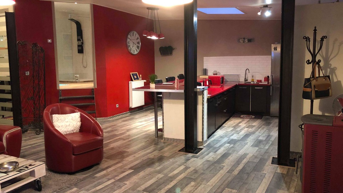 Villy Apartment | Jacques' workshop