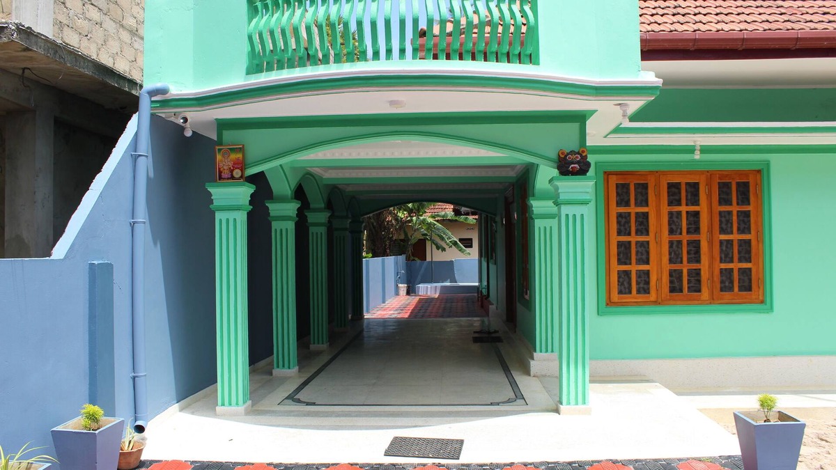 Jaffna House | Jaffna Travel & Guest Inn: 3 AC Bedroom housenwith free parking